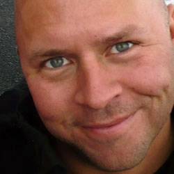 Derek Sivers likes Maria Volonte